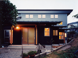 飯山町の家